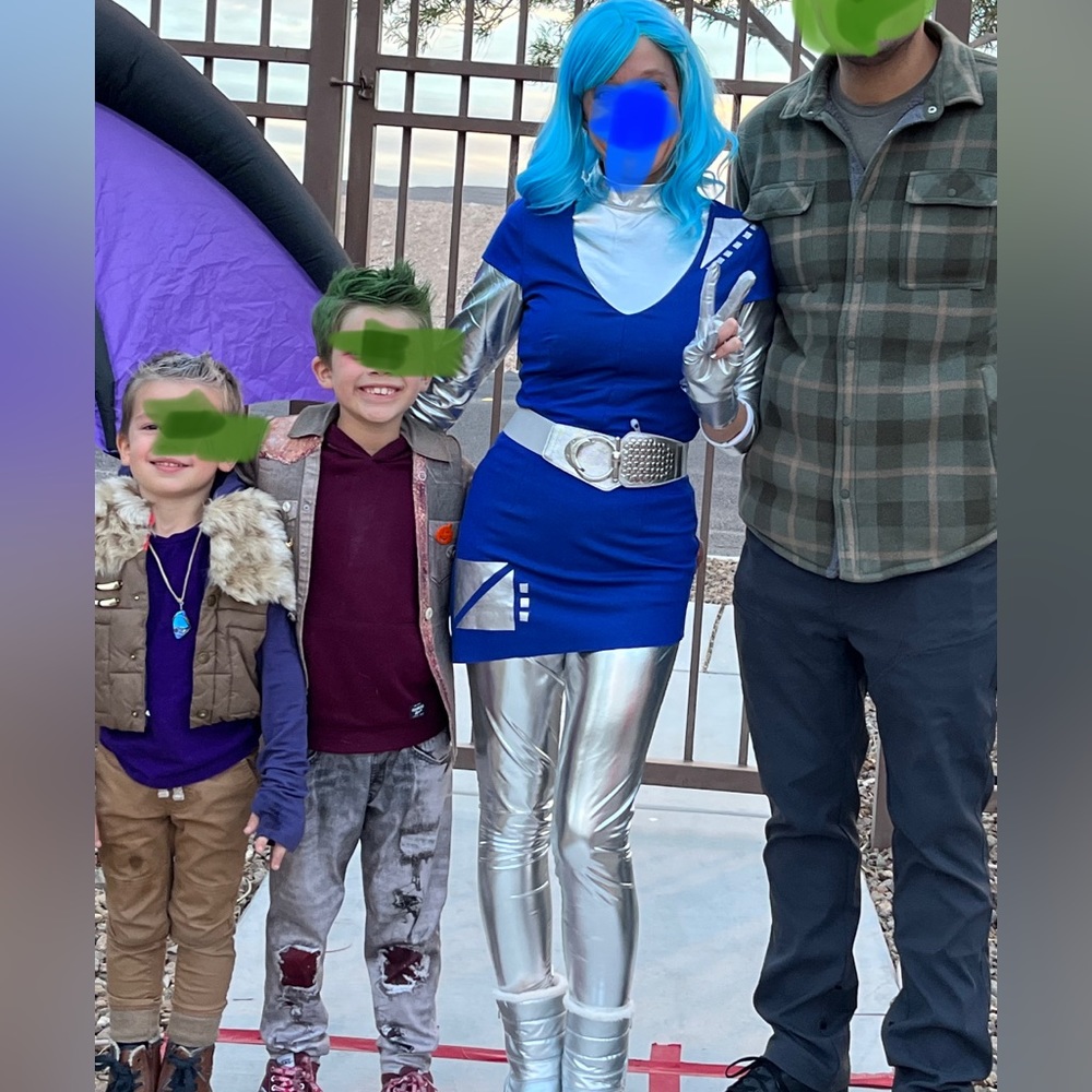 Disney Zombies alien women’s Halloween costume